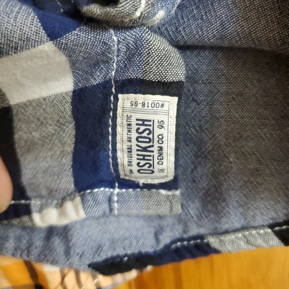 OshKosh B'gosh Carter's Toddler Boys Plaid Flannel Shirts Lot Sz 18M‎
